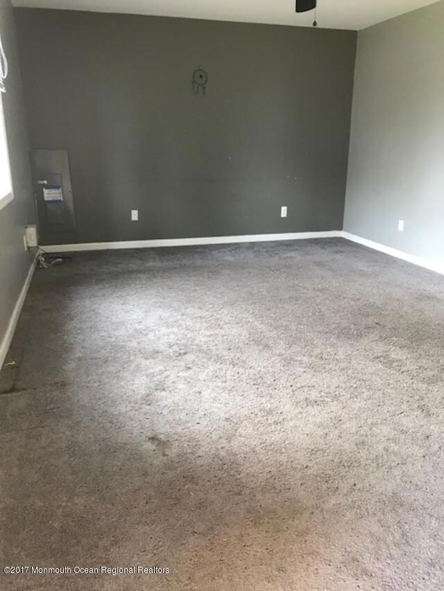 503 Morning side Livingroom