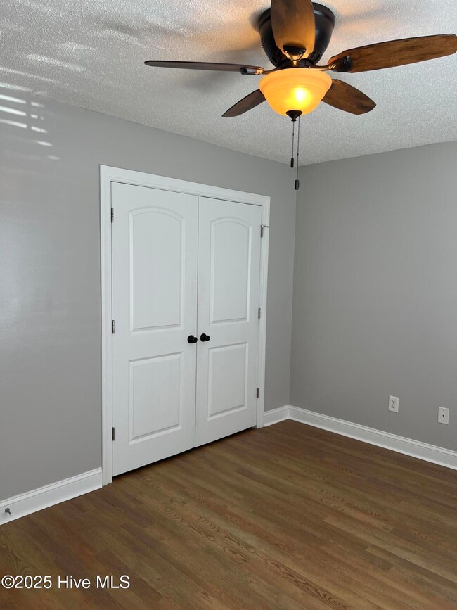 2600 Saddleback Dr unit B, Winterville, NC 28590 - photo 7