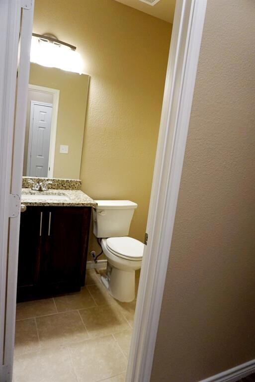 622 E 8th St, Bonham, TX 75418 - photo 7