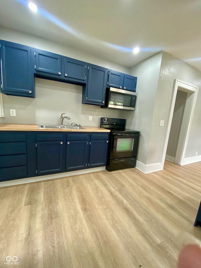 4561 Winthrop Ave, Indianapolis, IN 46205 - photo 6