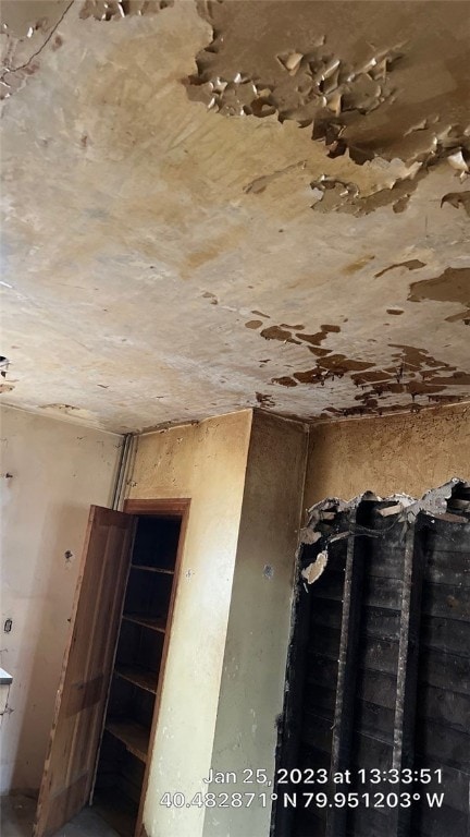 5404 Natrona Way, Pittsburgh, PA 15201 - photo 4