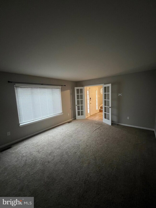 7347 Norris Ave, Sykesville, MD 21784 - photo 6