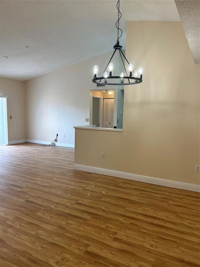 6960 SW 39th St unit E302, Davie, FL 33314 - photo 2