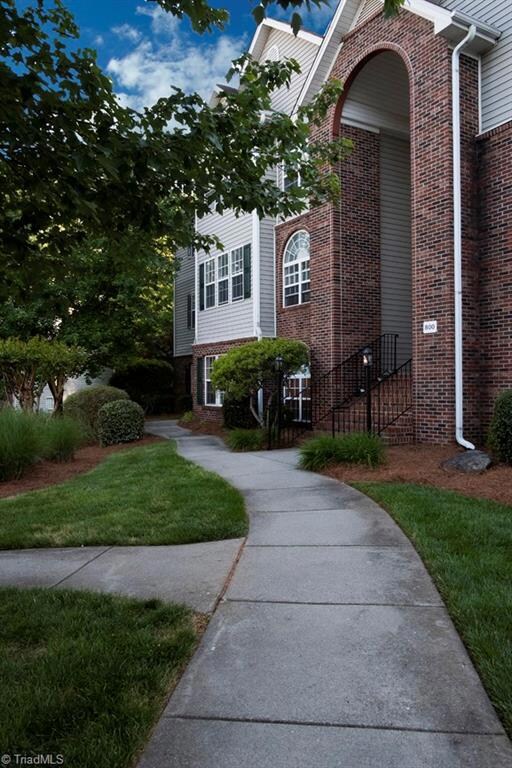 Sidewalk that leads to 814's private entrance