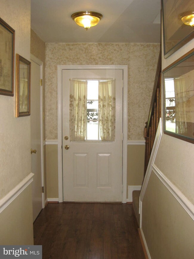 3402 Queensborough Dr, Olney, MD 20832 - photo 3