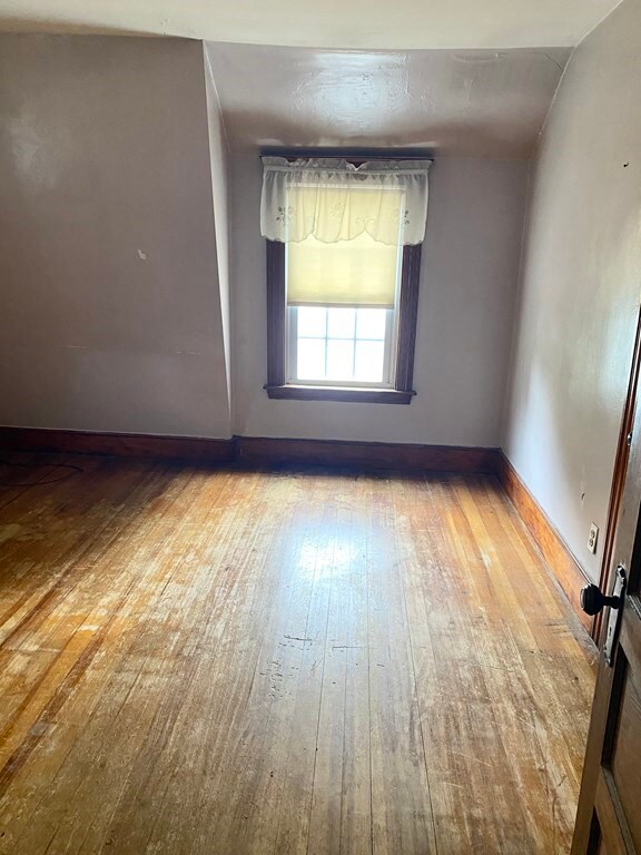 5 Trask St, Danvers, MA 01923 - photo 6