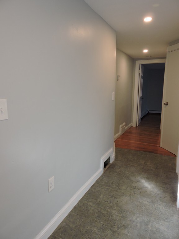 79 Pleasant St unit 1, Stoneham, MA 02180 - photo 4