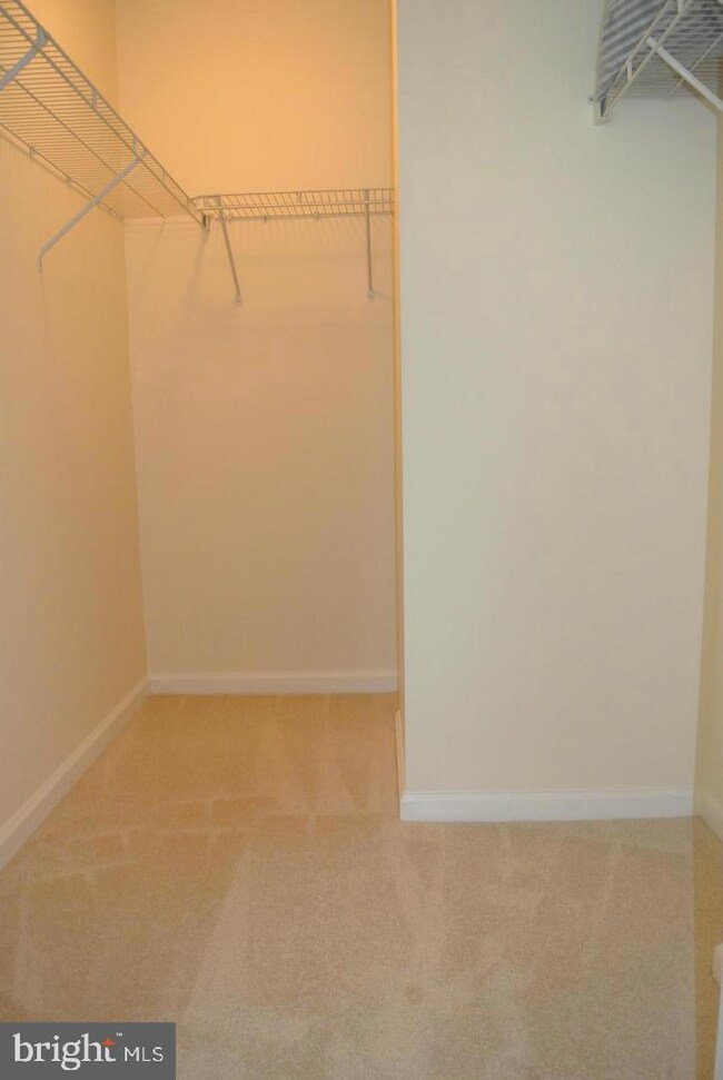 The Aurora Condominiums unit 708, Silver Spring, MD 20910 - photo 6