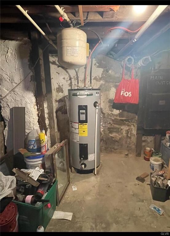 1 fl apartment water heater