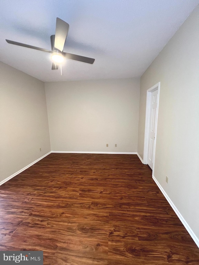 14322 Climbing Rose Way unit 204, Centreville, VA 20121 - photo 7