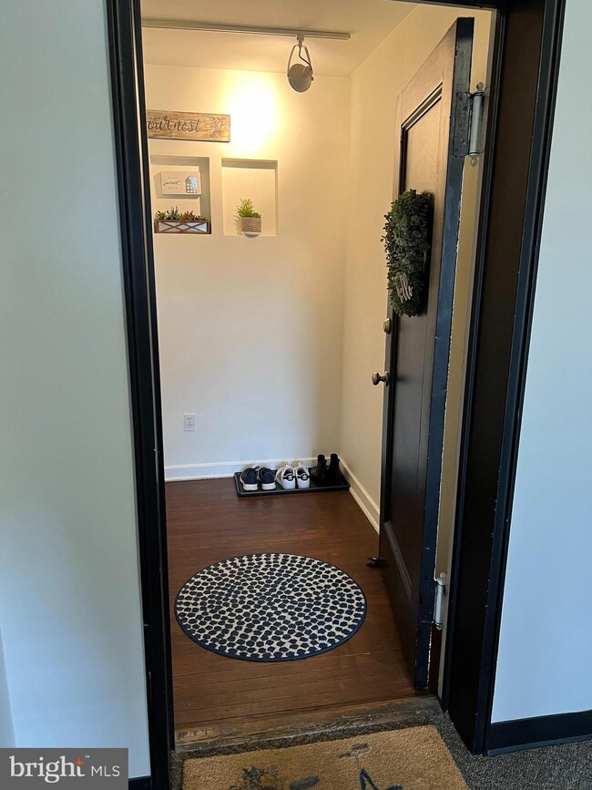 2214 Colston Dr unit 2214-C, Silver Spring, MD 20910 - photo 5