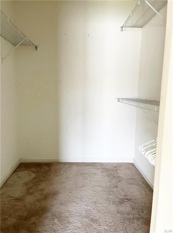 7270 Pioneer Dr, Macungie, PA 18062 - photo 6