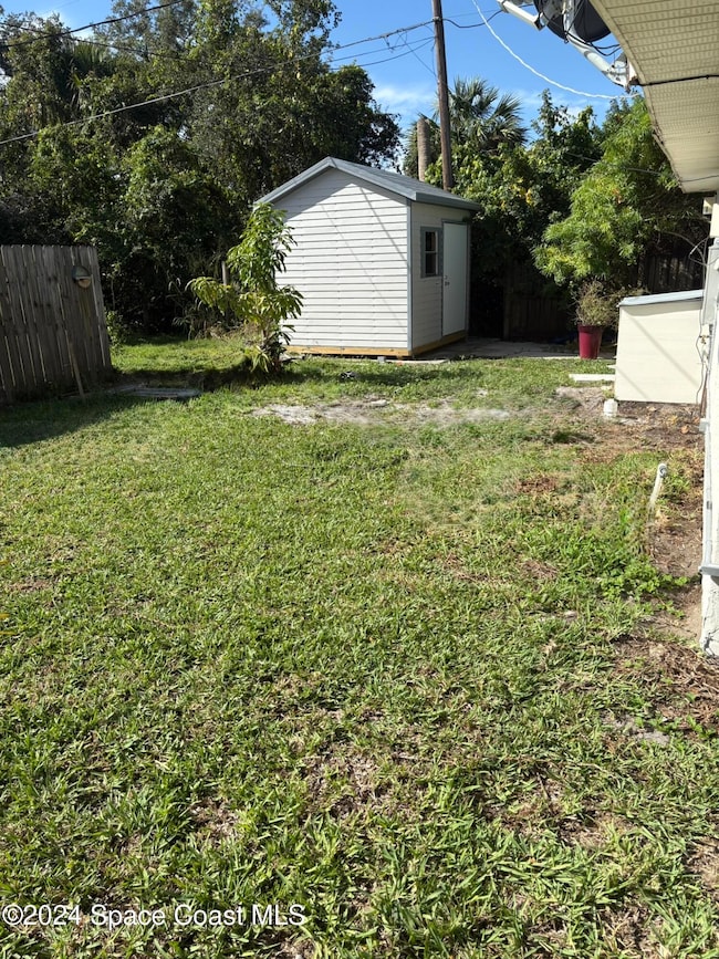 195 West Ct, Melbourne, FL 32904 - photo 2