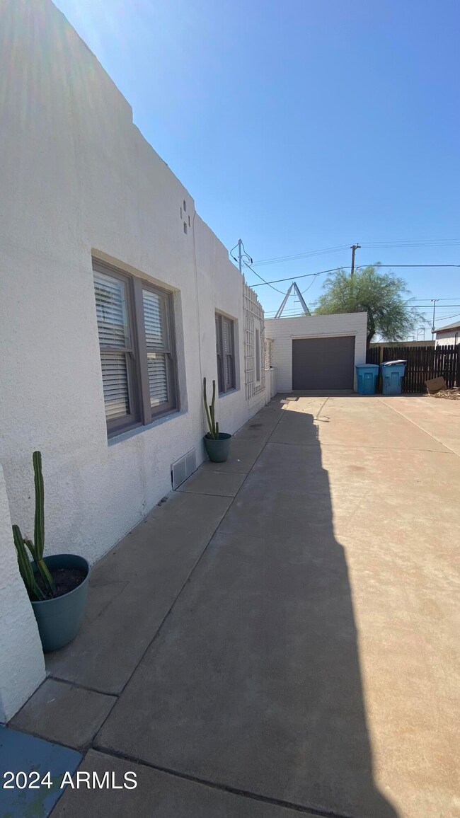 1714 N 17th Ave, Phoenix, AZ 85007 - photo 4