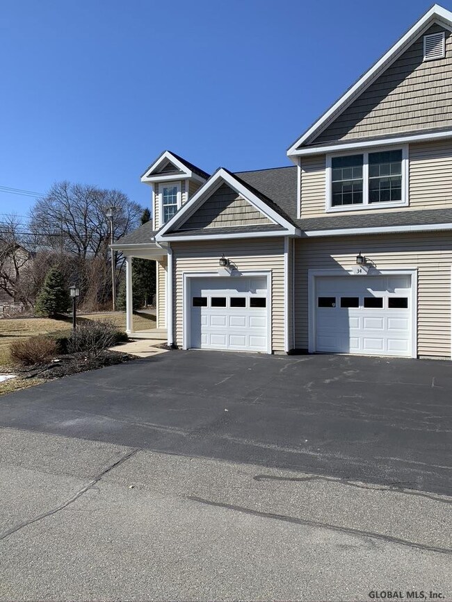 34 Jordan, North Greenbush, NY 12180 - photo 4