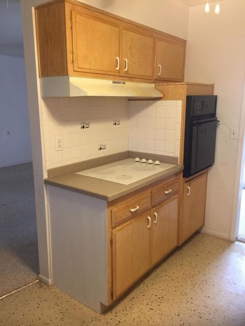 WALL OVEN N FLATTOP STOVE