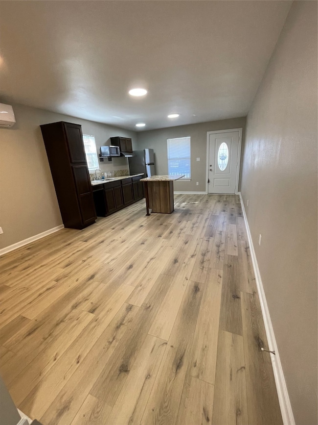 110 Crockett St unit A, Valley View, TX 76272 - photo 6