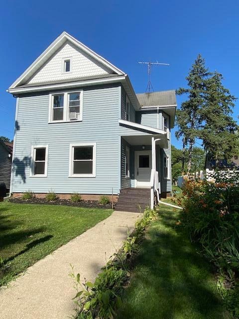 411 E St, La Porte, IN 46350 - photo 3