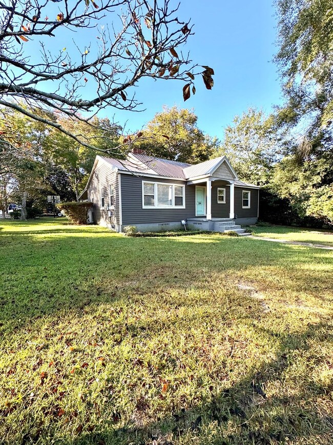 304 Hill St, Dothan, AL 36301 - photo 6