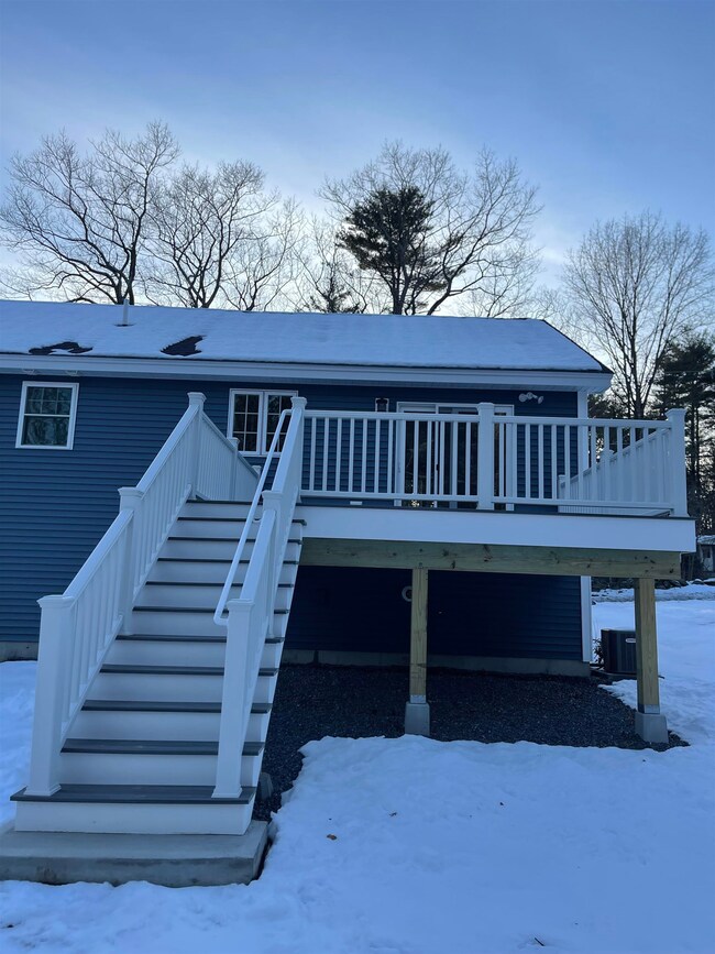 142 Brady Ave, Salem, NH 03079 - photo 6