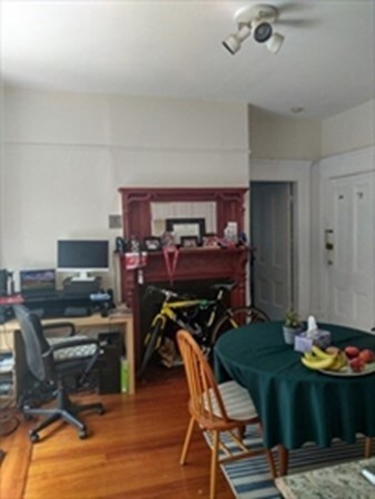 18 Clinton St unit 1, Cambridge, MA 02139 - photo 5
