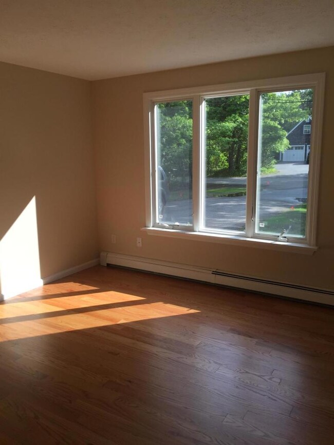 650 Boxberry Hill Rd, East Falmouth, MA 02536 - photo 5