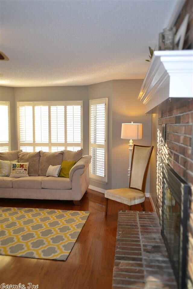 Wood-burning Fireplace w/Blowers Warms the Room
