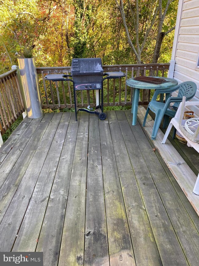 6063 64th Ave, Riverdale, MD 20737 - photo 4