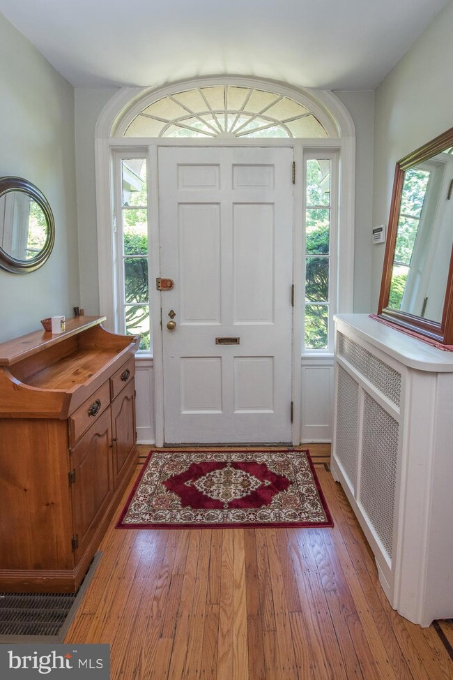 302 Hathaway Ln, Wynnewood, PA 19096 - photo 5