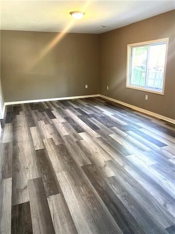 10211 W 56th Terrace, Shawnee, KS 66203 - photo 3