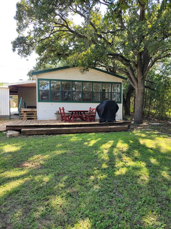 224 Broken Arrow, Comanche, TX 76442 - photo 4