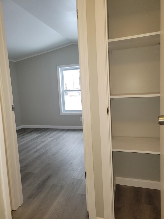 4 Dinan Dr, Allenstown, NH 03275 - photo 4