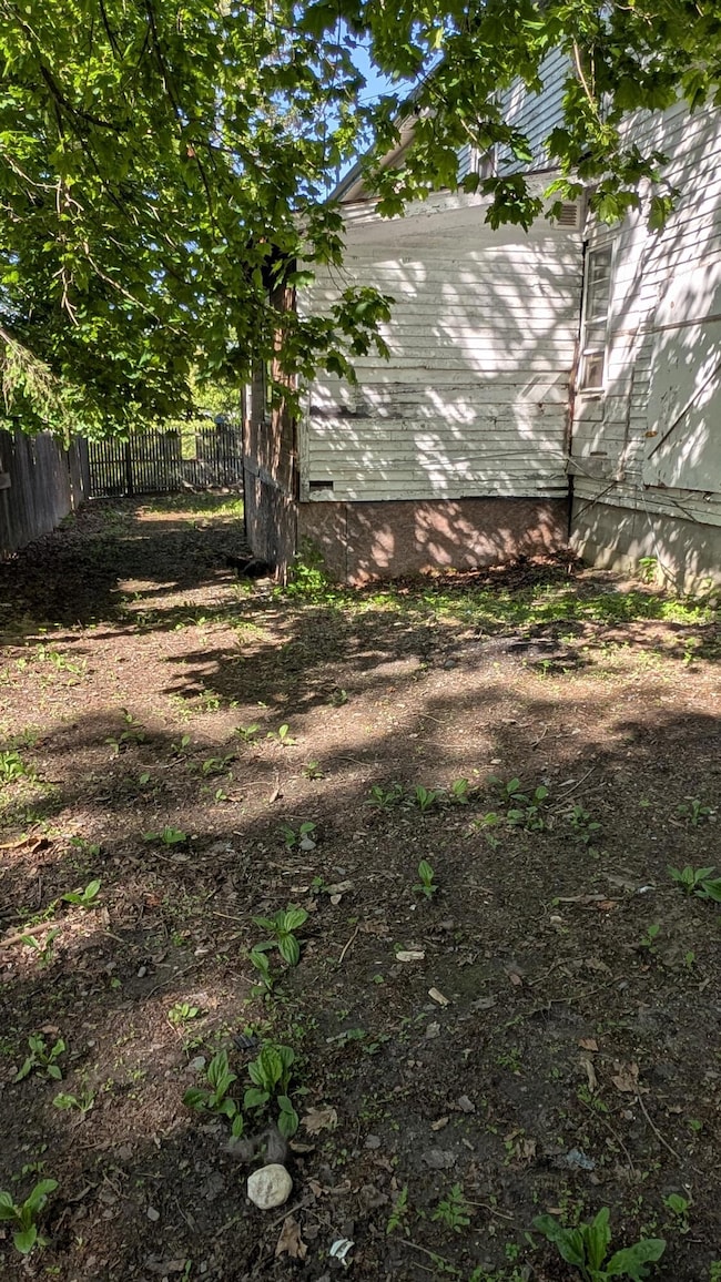 Sideyard