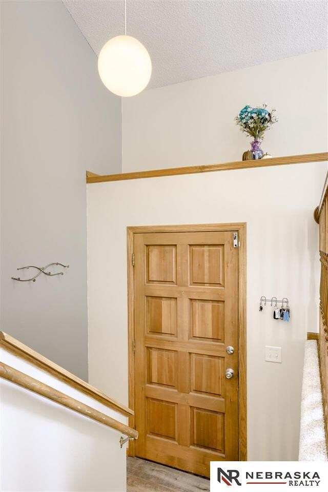 8167 Willit St, Omaha, NE 68122 - photo 3