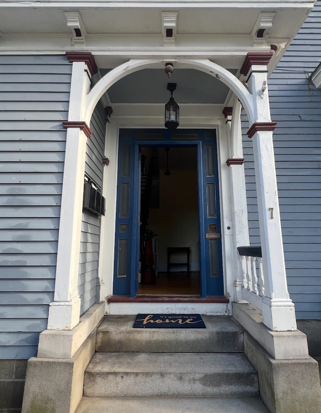 7 Summer St unit 3, Nashua, NH 03064 - photo 5