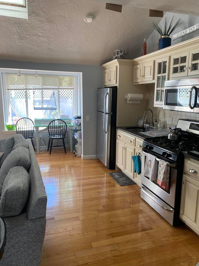 3040 Falmouth Rd unit J2, Osterville, MA 02655 - photo 5