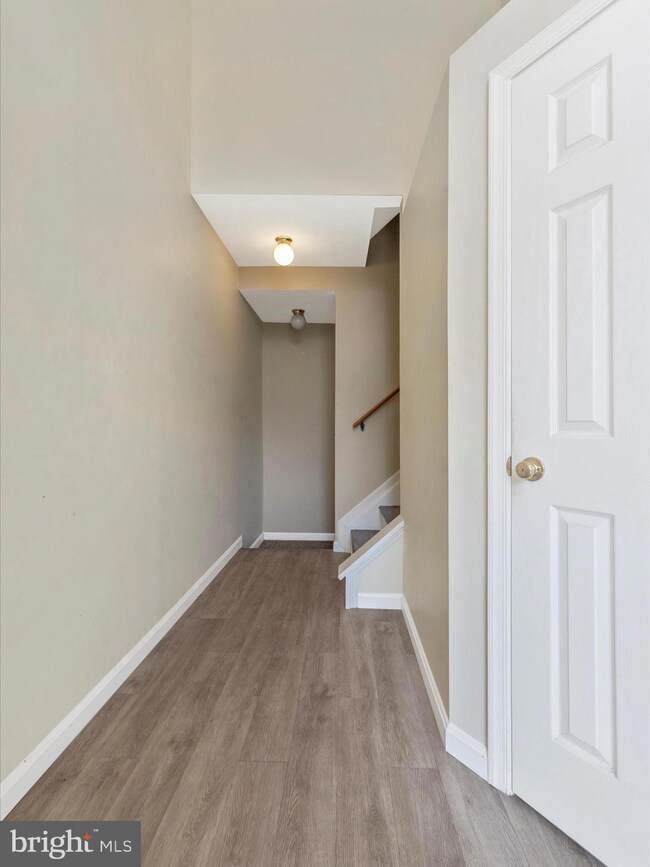 6322 Jacobs Ct, Sykesville, MD 21784 - photo 4