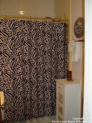 418 Clay St unit 101, San Antonio, TX 78204 - photo 5