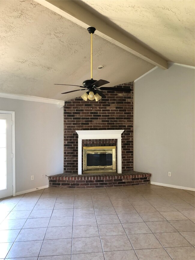 10339 Jillana Kaye Dr, Houston, TX 77086 - photo 5