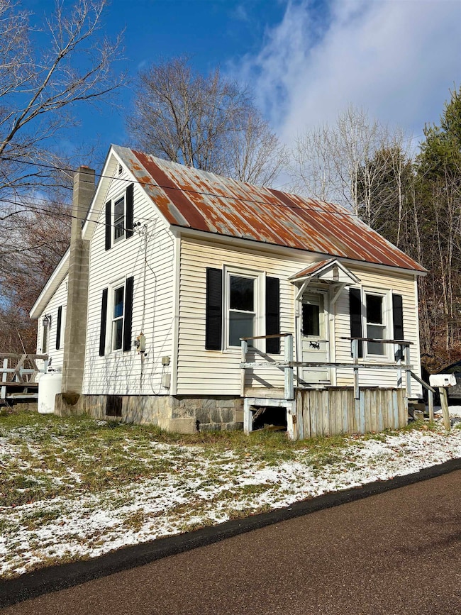 253 King St, Northfield, VT 05663 - photo 2