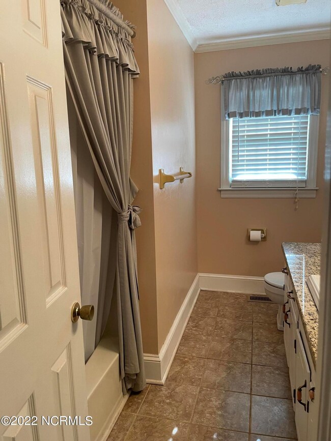 2477 Cannon Rd, Winterville, NC 28590 - photo 7