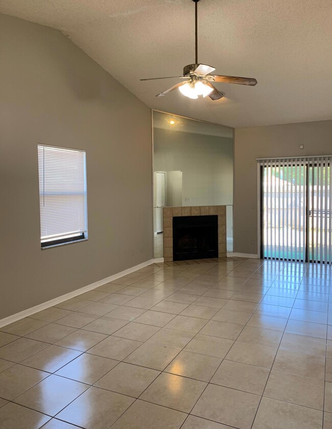 5123 Indian Lakes Ct unit 1, Jacksonville, FL 32210 - photo 7