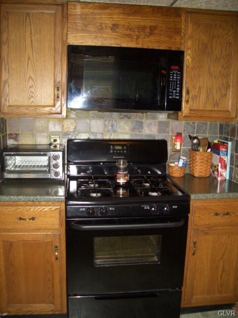 1801 W Linden St, Allentown, PA 18104 - photo 7