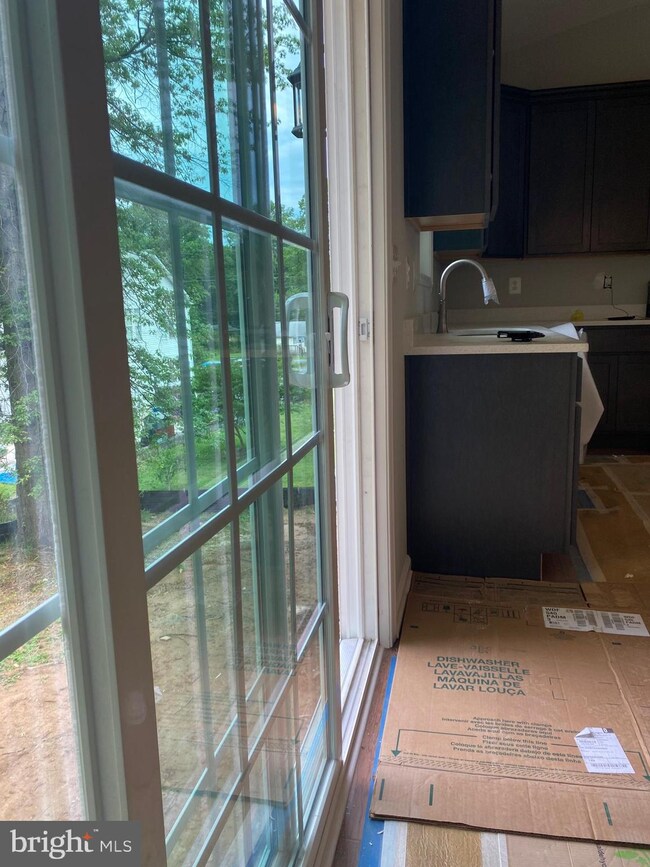 7802 Pine St, Manassas, VA 20111 - photo 5