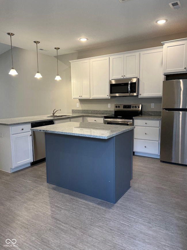 106 Cypress Dr, Franklin, IN 46131 - photo 2