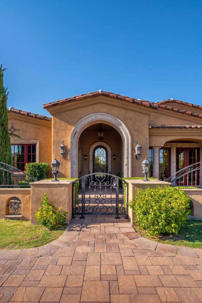 Courtyard Entry