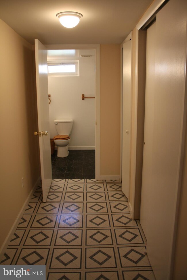 346 Old Line Ave, Laurel, MD 20724 - photo 6