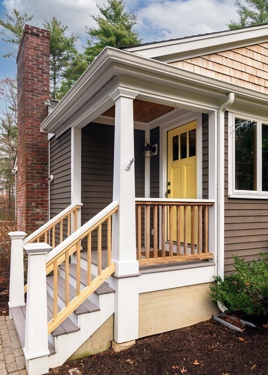 3 Spring St, Plympton, MA 02367 - photo 2