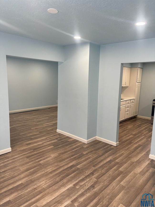 310 & 312 Helmer St, Sioux City, IA 51103 - photo 2