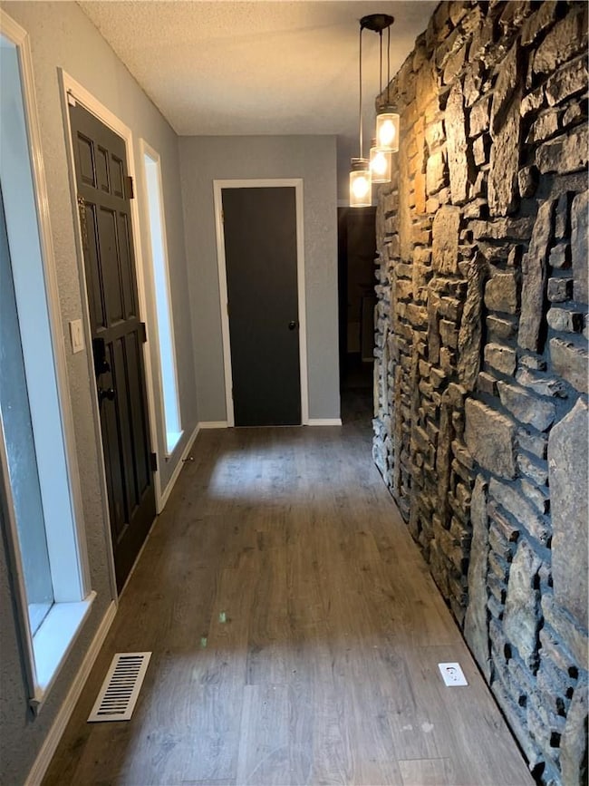 8 Lancaster Dr, Bella Vista, AR 72715 - photo 5